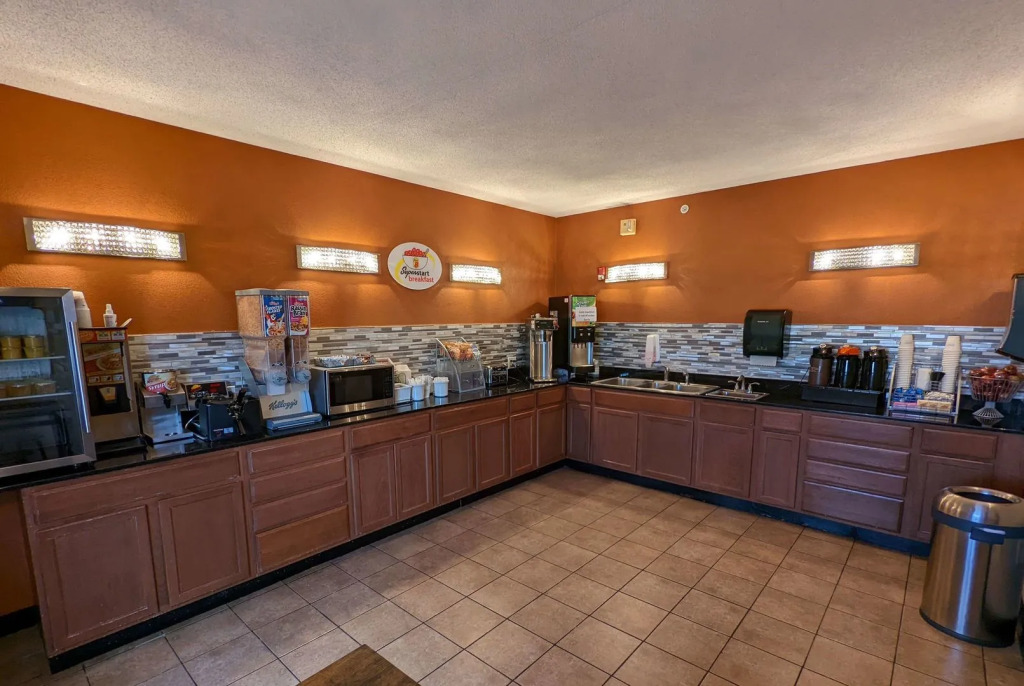 Woodland Inn and Suites Extended Stay