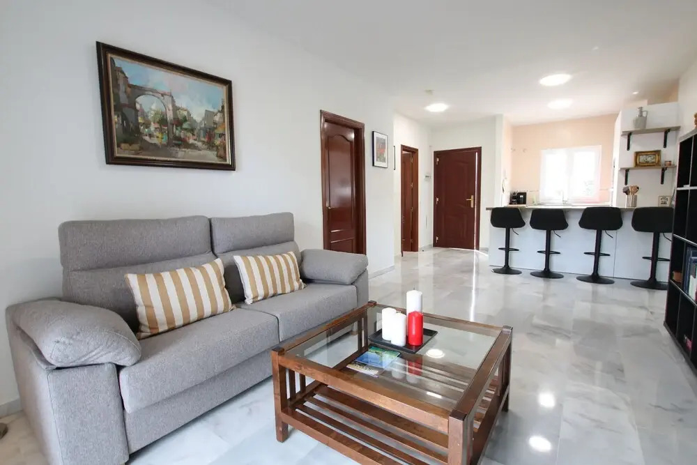 1 Bed - Sleeps 4 - Pool - Golf Resort