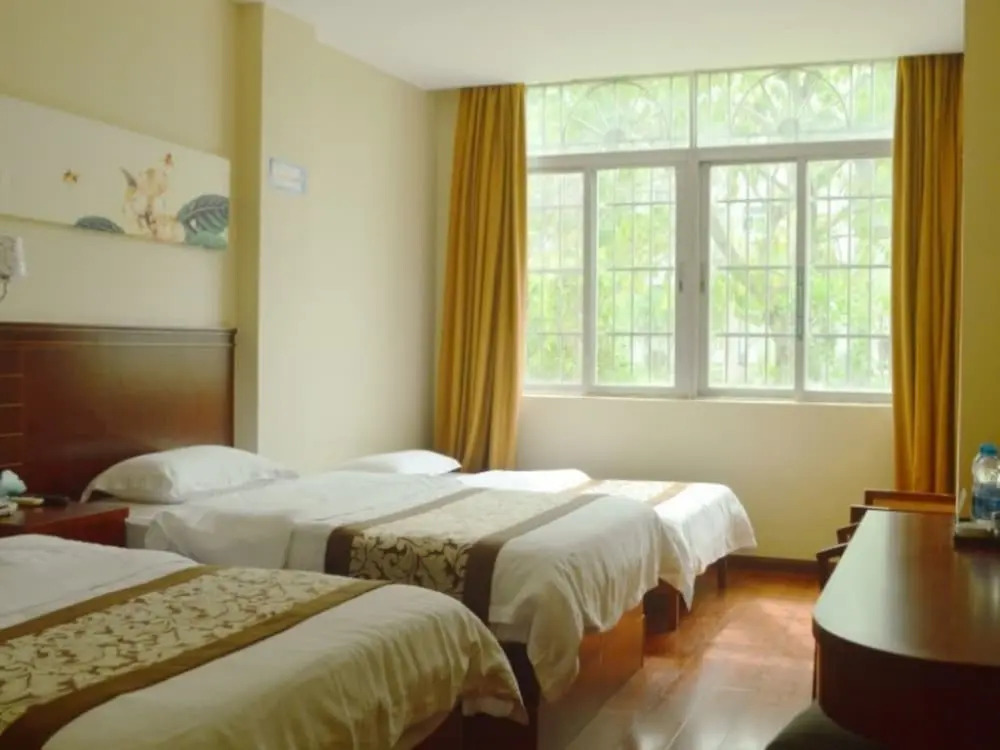 GreenTree Alliance HaiNan SanYa Hedong Road Hotel