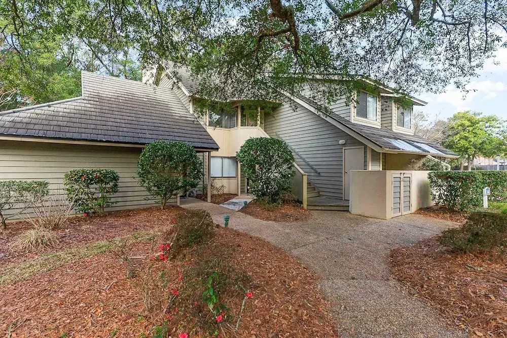 14d Richmond Park - Gorgeously Remodeled 3 Bed, 3 Bath Villa 3 Bedroom Villa