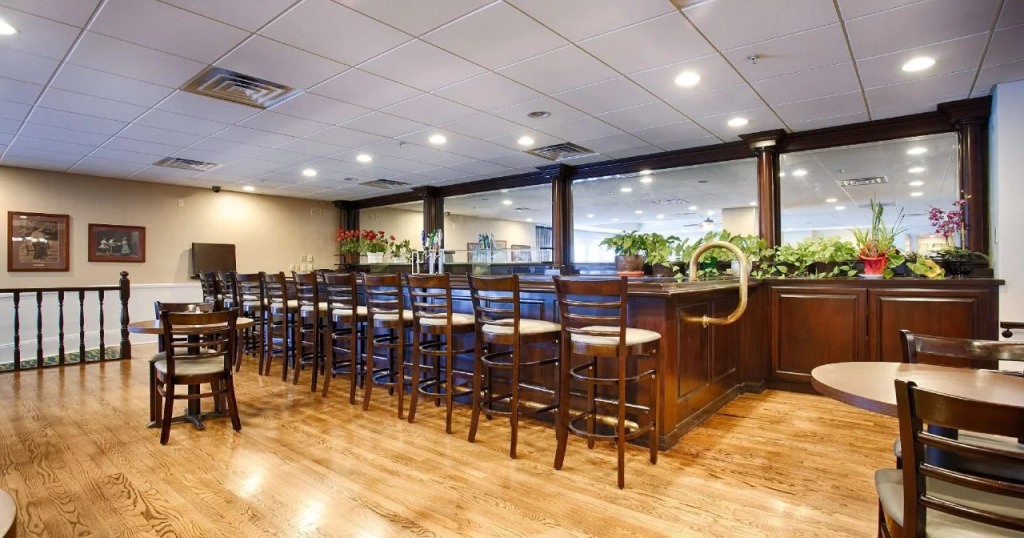 Best Western Plus San Pedro Hotel and Suites