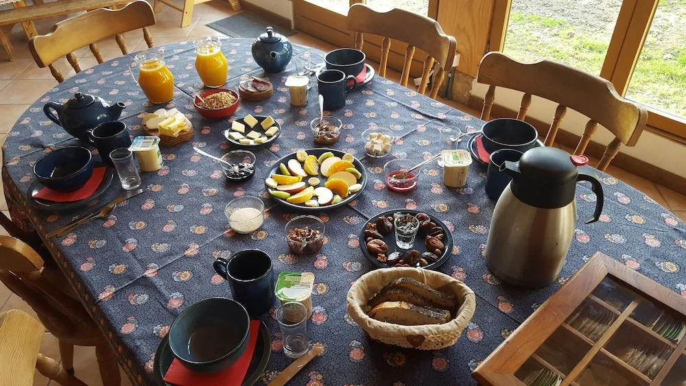 VALRELEY, chambres et table dhôtes eco-friendly avec bain nordique au sud du massif du Jura