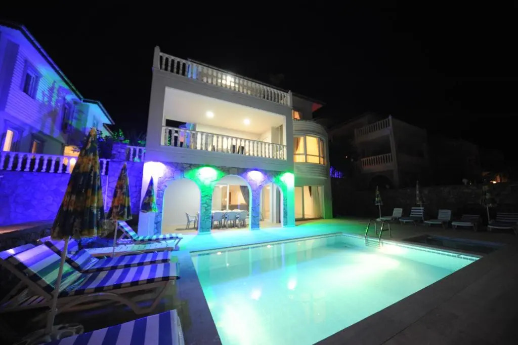 Toykan Villas1