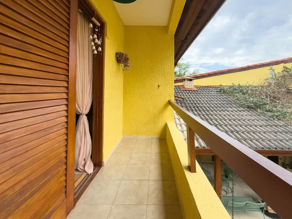 Espaço gourmet e home-office na Granja