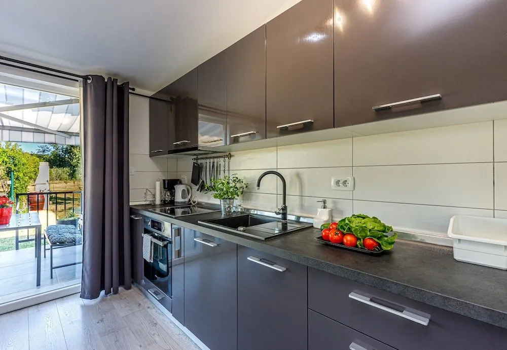 Family Friendly House Kacana - Happy Rentals