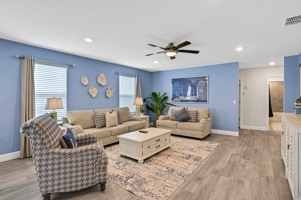 Relax & Play Resort Villa | Magical 6-Bedroom Retreat Near Disney