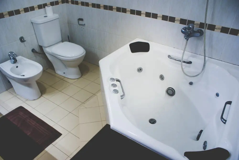 Negombo Blue Villa Hotel
