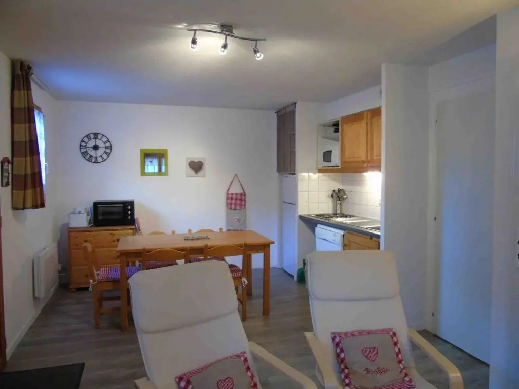 Appartement Valfréjus, 2 pièces, 6 personnes - FR-1-561-80