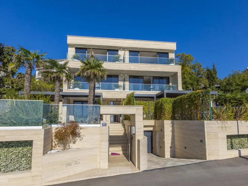 VILLA FRAN - DELUXE PENTHOUSE SUITE with private pool # 5