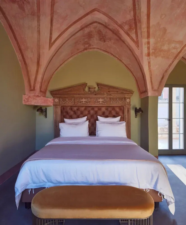 Castle Elvira-Tower & Masseria