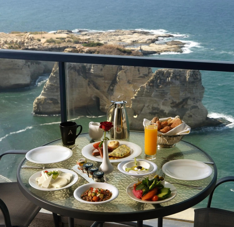 Raouche Arjaan by Rotana