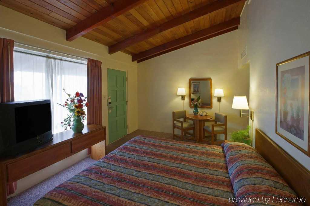 Americas Best Value Inn - Lamplighter