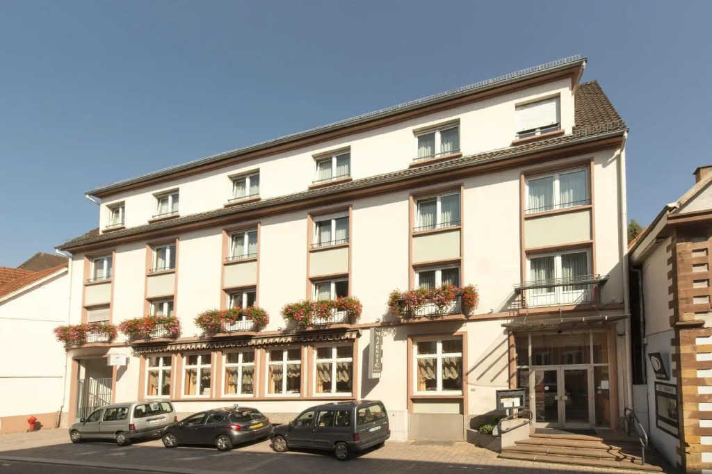 Hotel Majestic Alsace - Strasbourg Nord