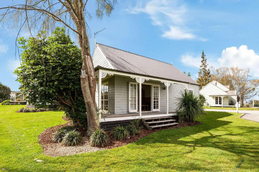 Huka Falls Resort
