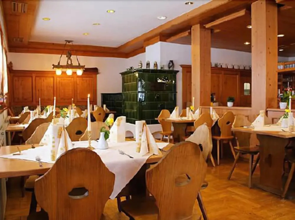 Berghotel und Restaurant Kräuter Chalet