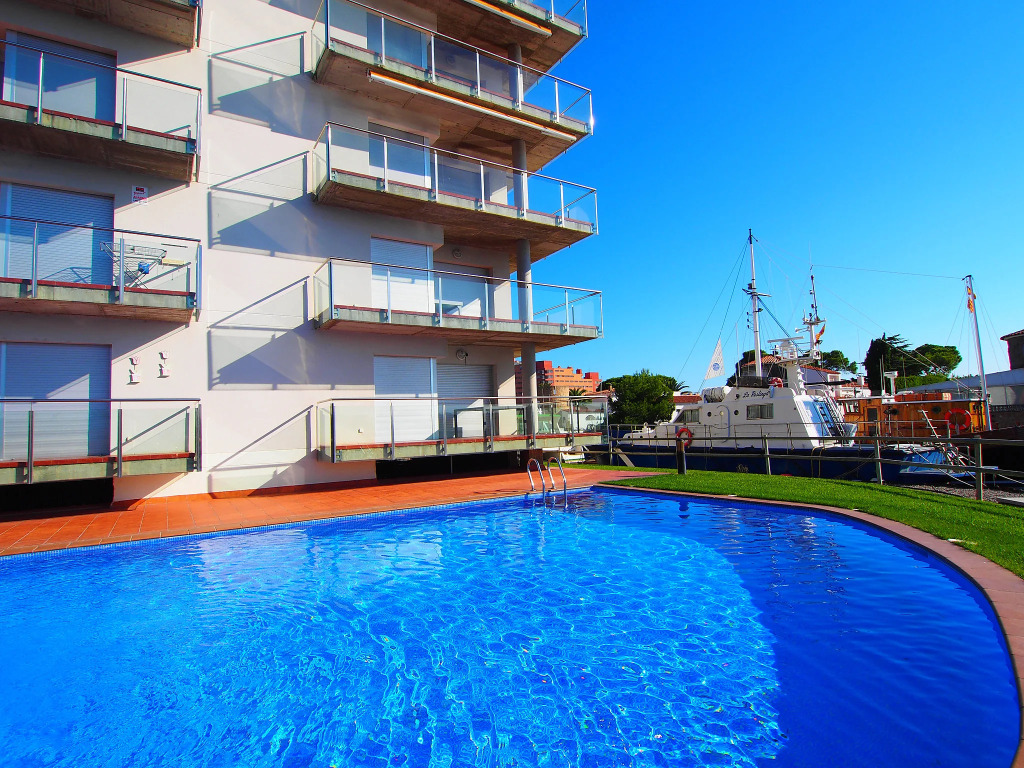 Apartment Cap Mestral by Interhome