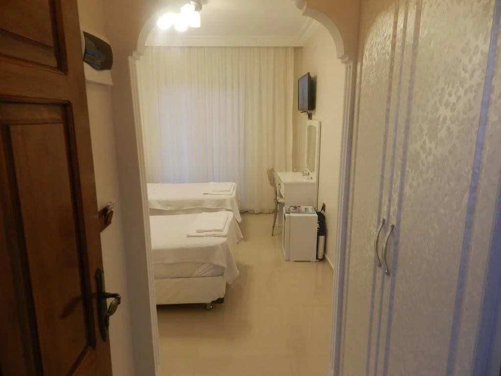 Cunda Demir Hotel