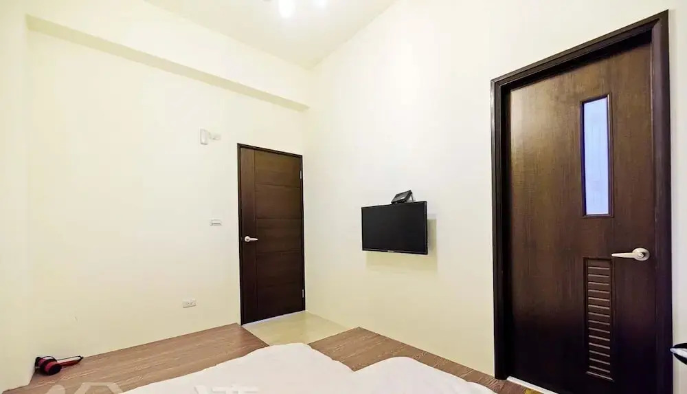 Miyue B&B II