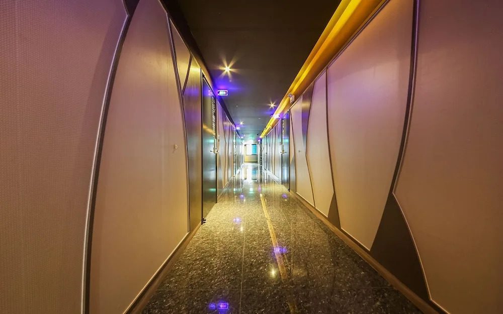 Wanju Maru Hotel