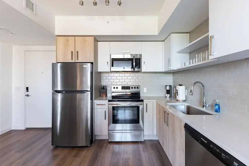 Landing Apartments - Pompano Beach