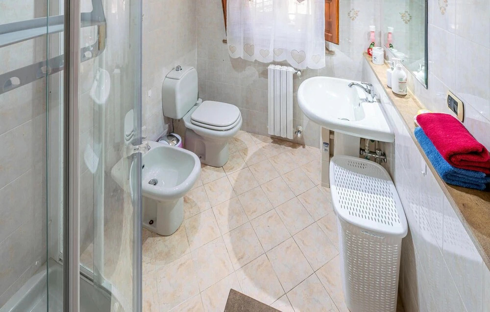 Awesome Apartment in Lucca With 2 Bedrooms