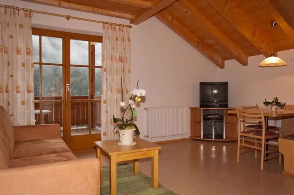 Ferienwohnung Fichte & Latemar