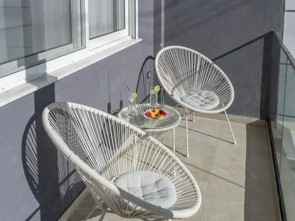 La Luna Suites