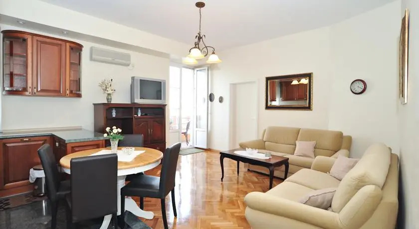 Apartment Beautiful Sea View