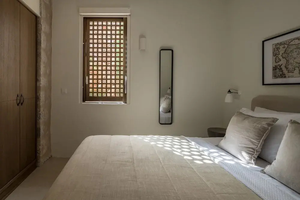 Monolithoi Villas