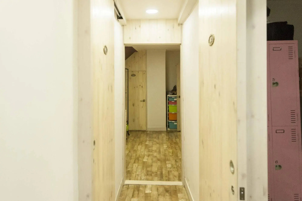 Unni House