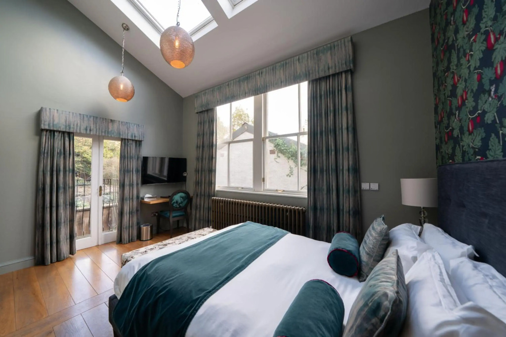 No11 Boutique Hotel & Brasserie