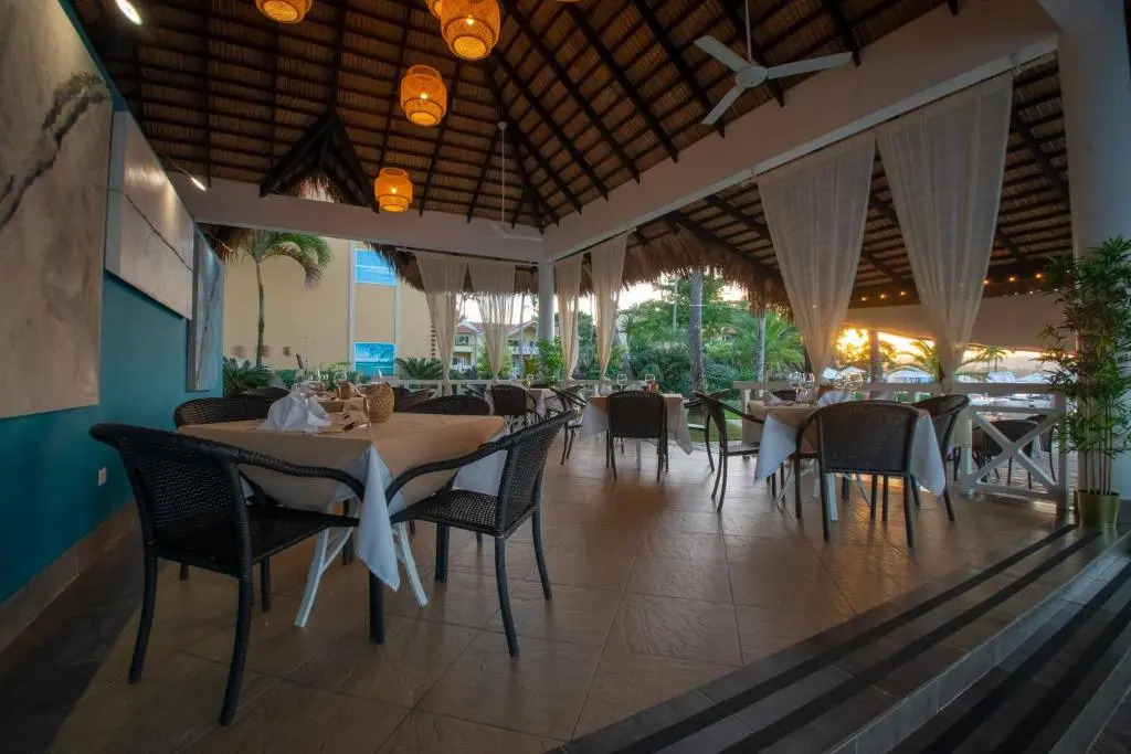 Velero Beach Resort