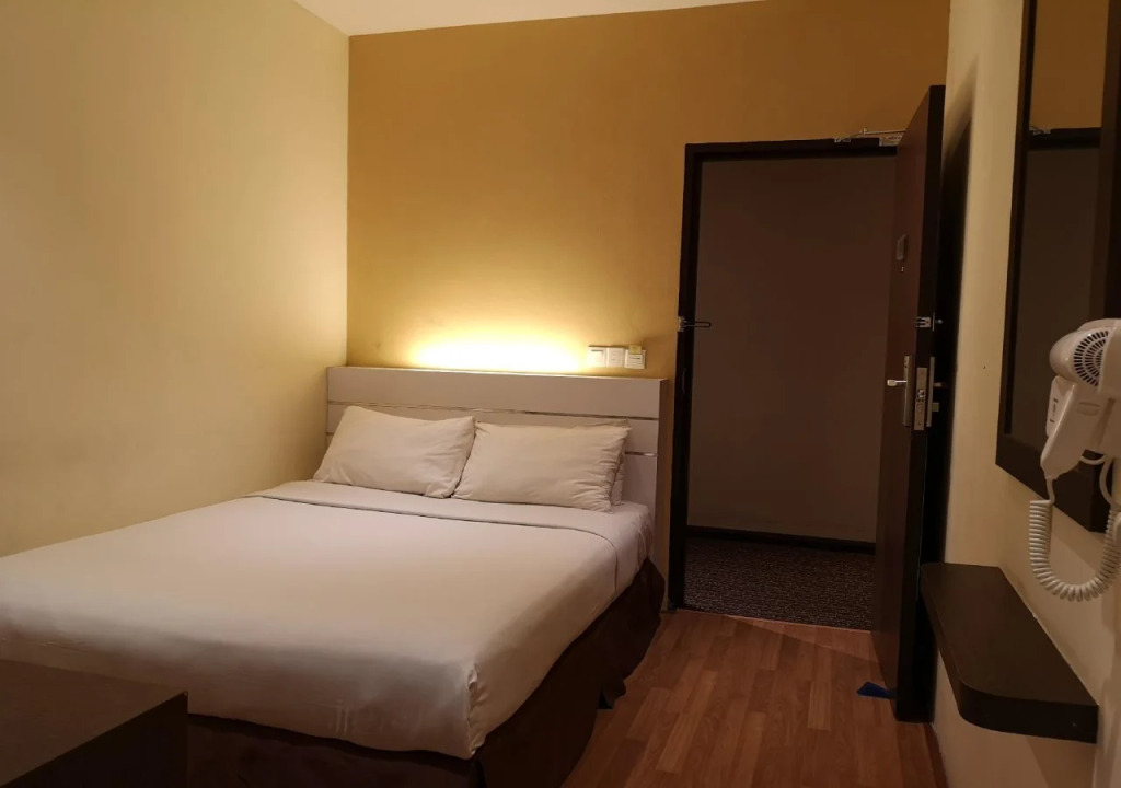 Seasons View Hotel