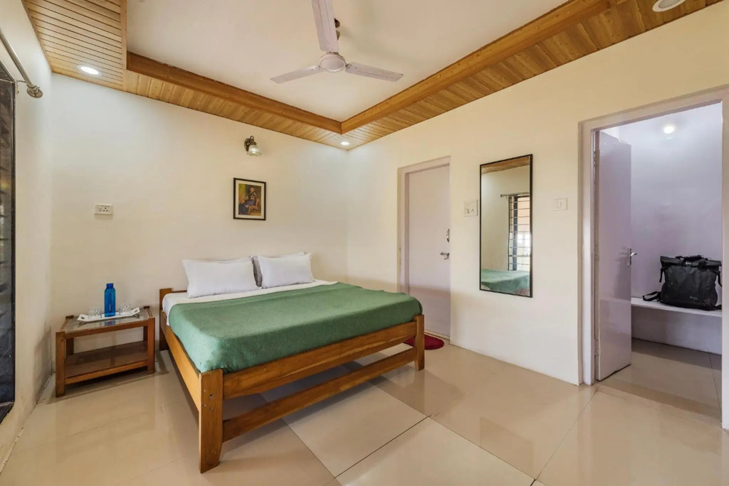 CosmicStays Evergreen Cascade - The Hidden Gem of Mahabaleshwar