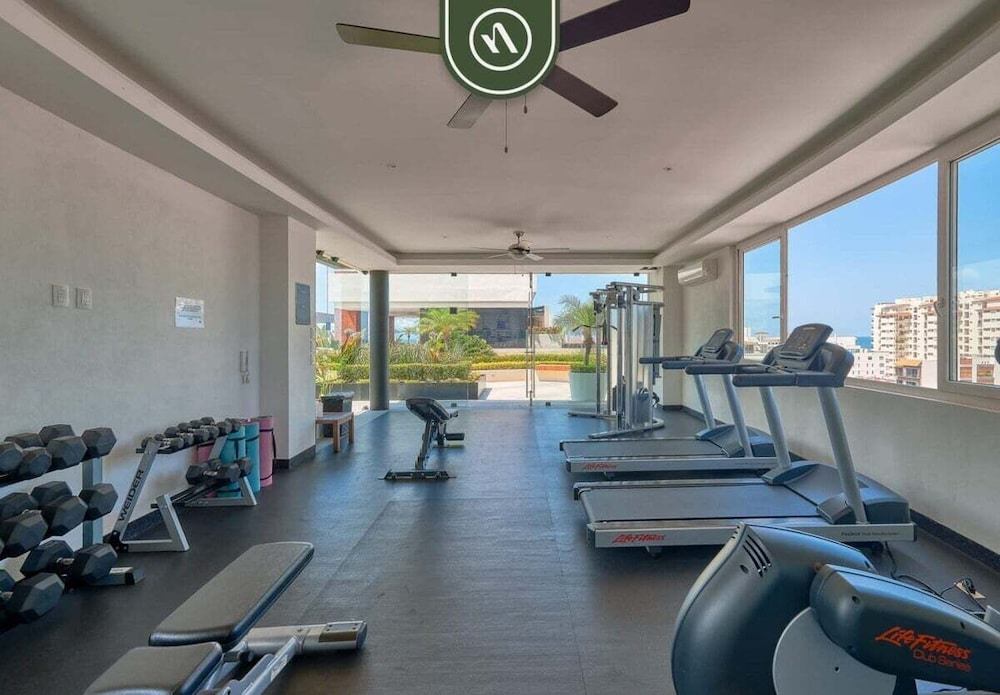 Luxury 1 BR Condo in the Heart of Romantic Zone