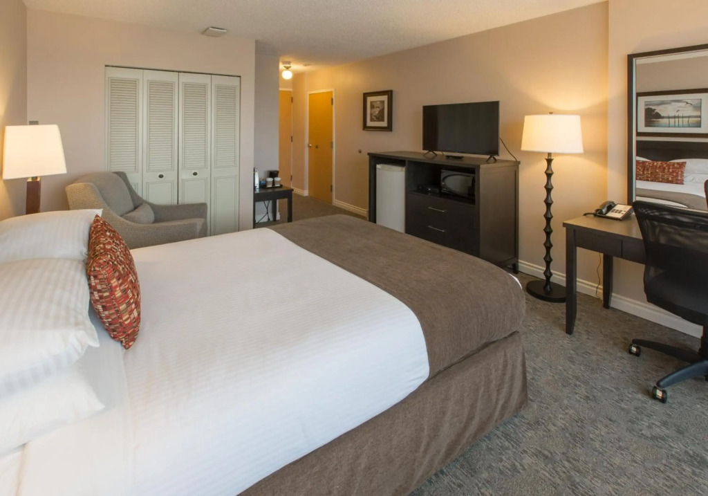 The Embassy Inn