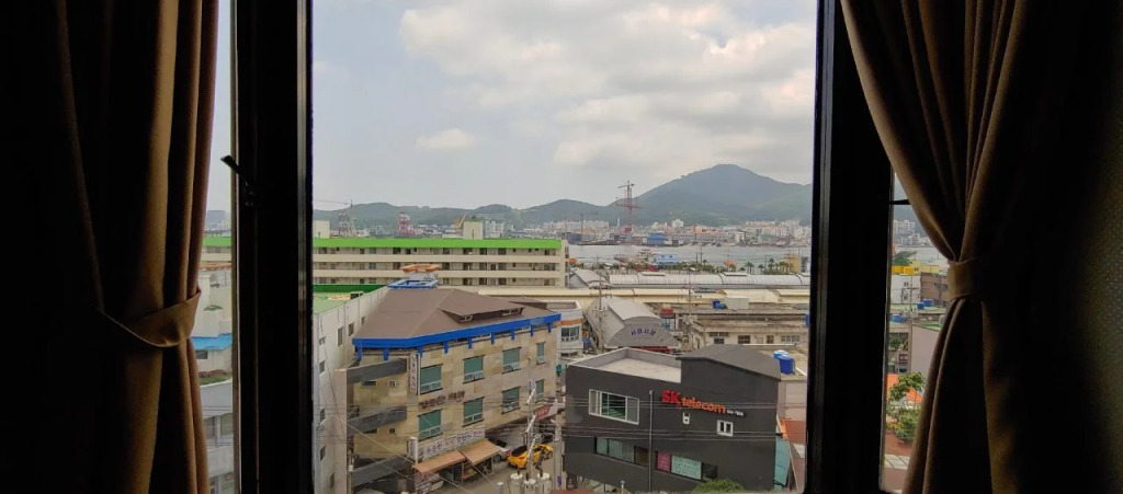 Chungmu Beach Hotel
