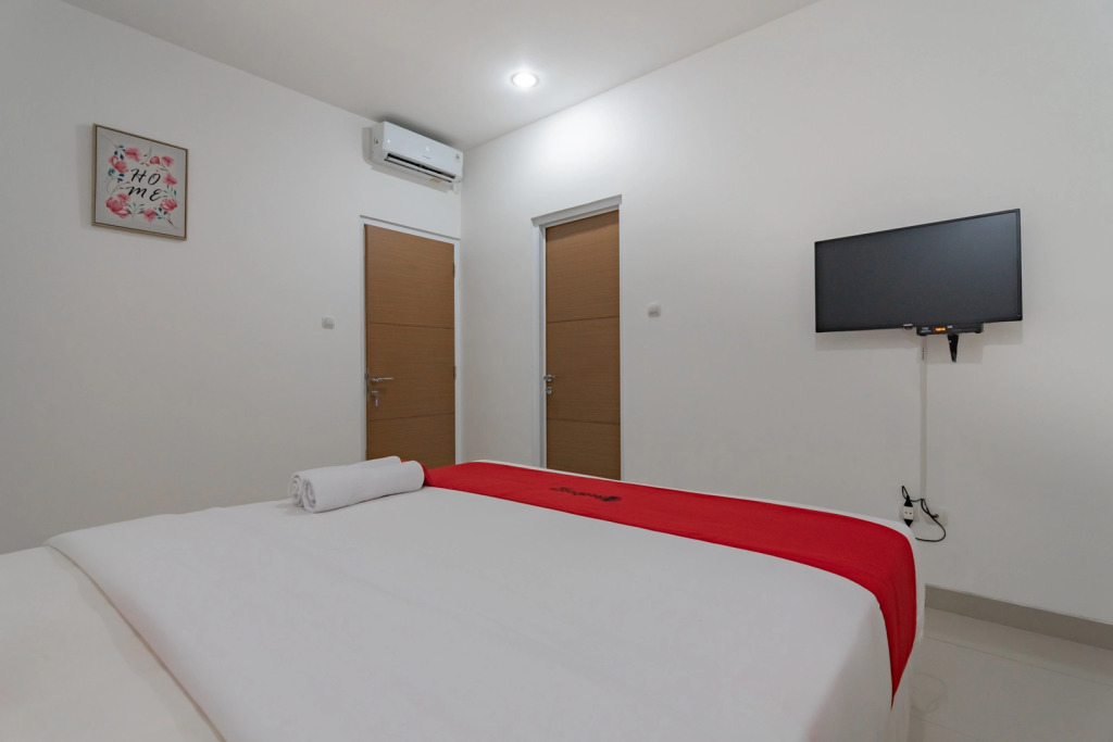 Hotel Sukahaji Street Bandung Redpartner