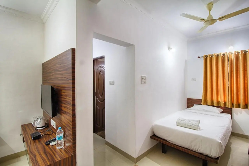 Baga Beach Inn
