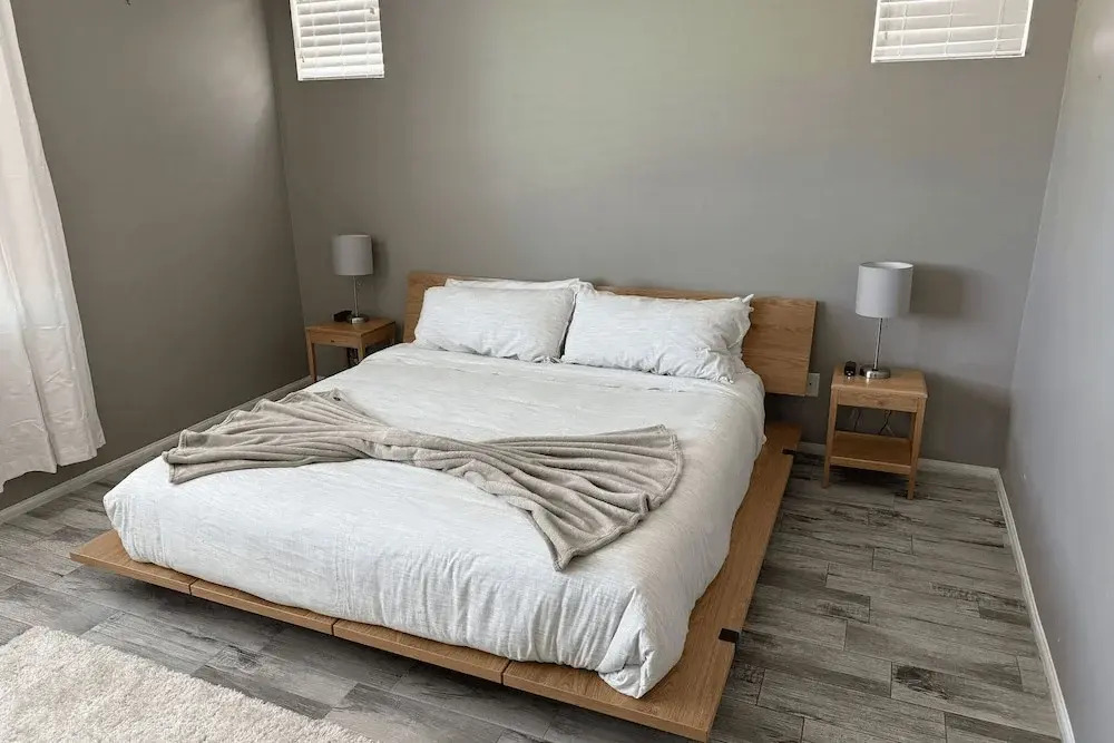 Luxe Indio Stay w/ Pool, Tiki Bar & Fire Pit Near Coachella Longfellow