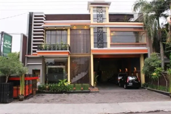 Java Land Hotel