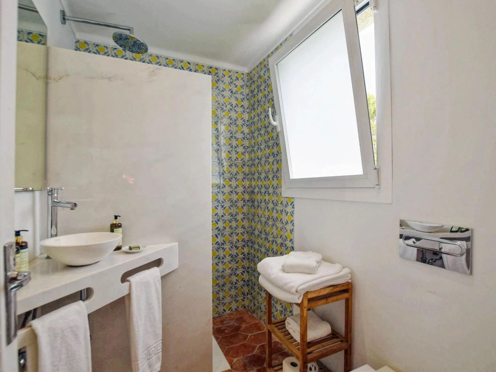 Villa in Cala Ratjada with Sea Views and Pool