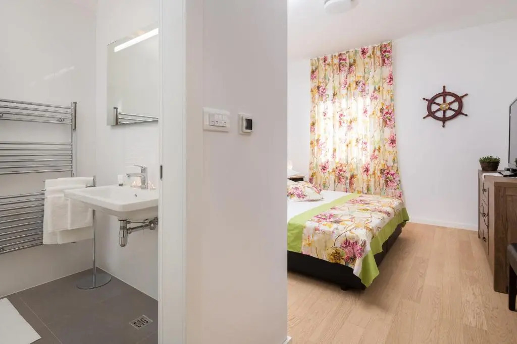 Bepo Apartment with Balcony