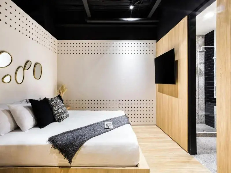 Downtown Designer Apartments by ULIV