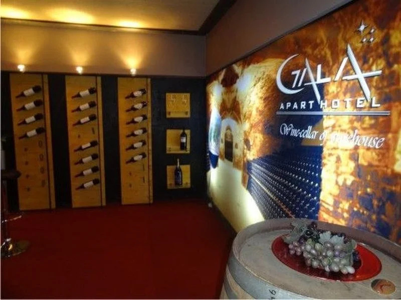 Gala Apartments