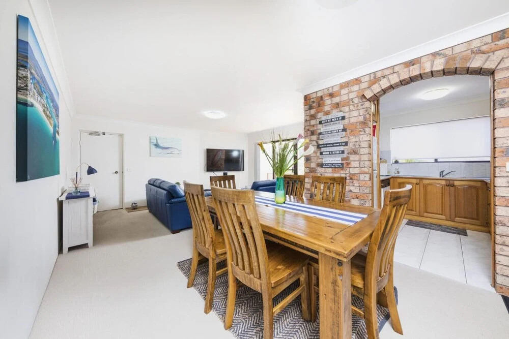 Renas Court Unit 8