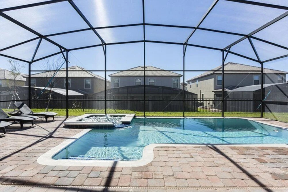 1512 Rolling Fairway Drive