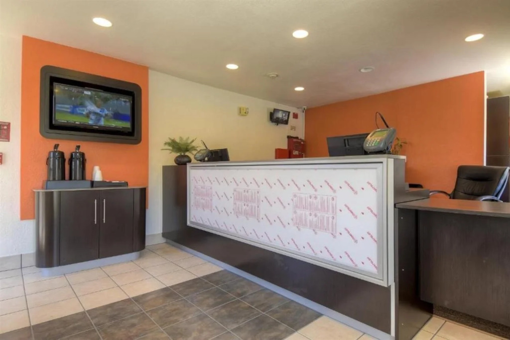 Motel 6-Rancho Mirage, CA - Palm Springs