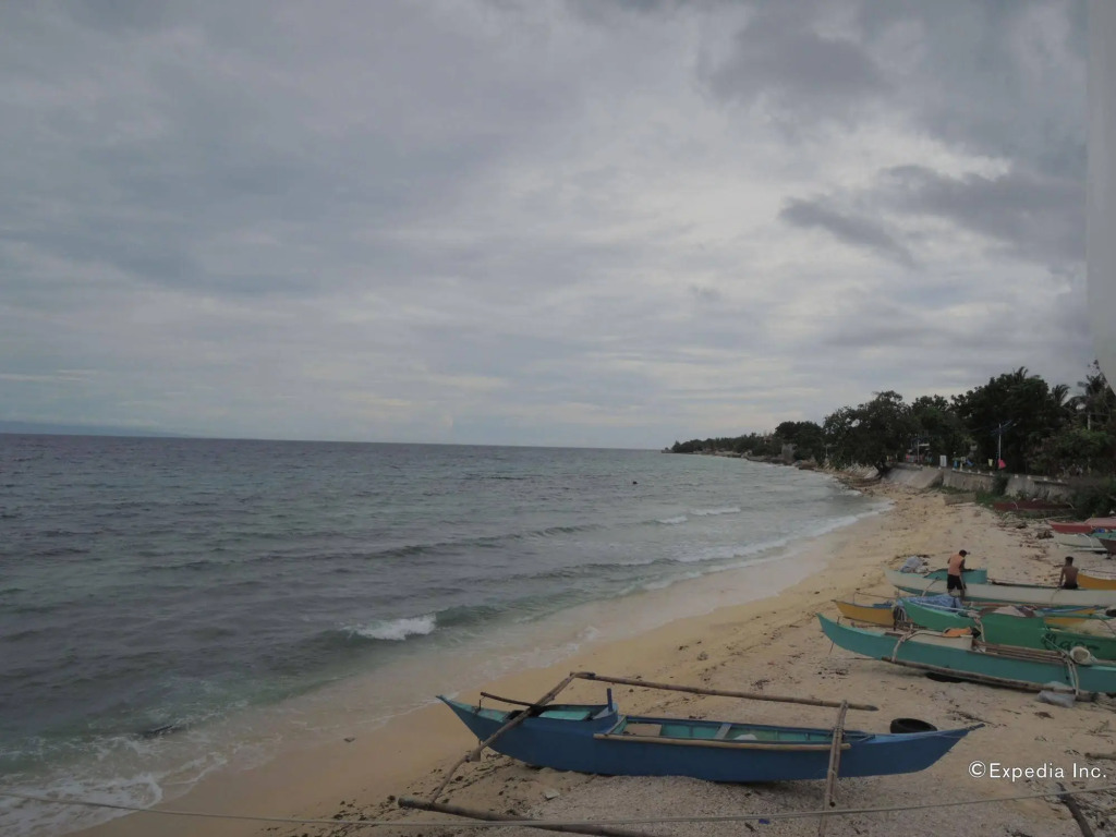 Tum's Resort