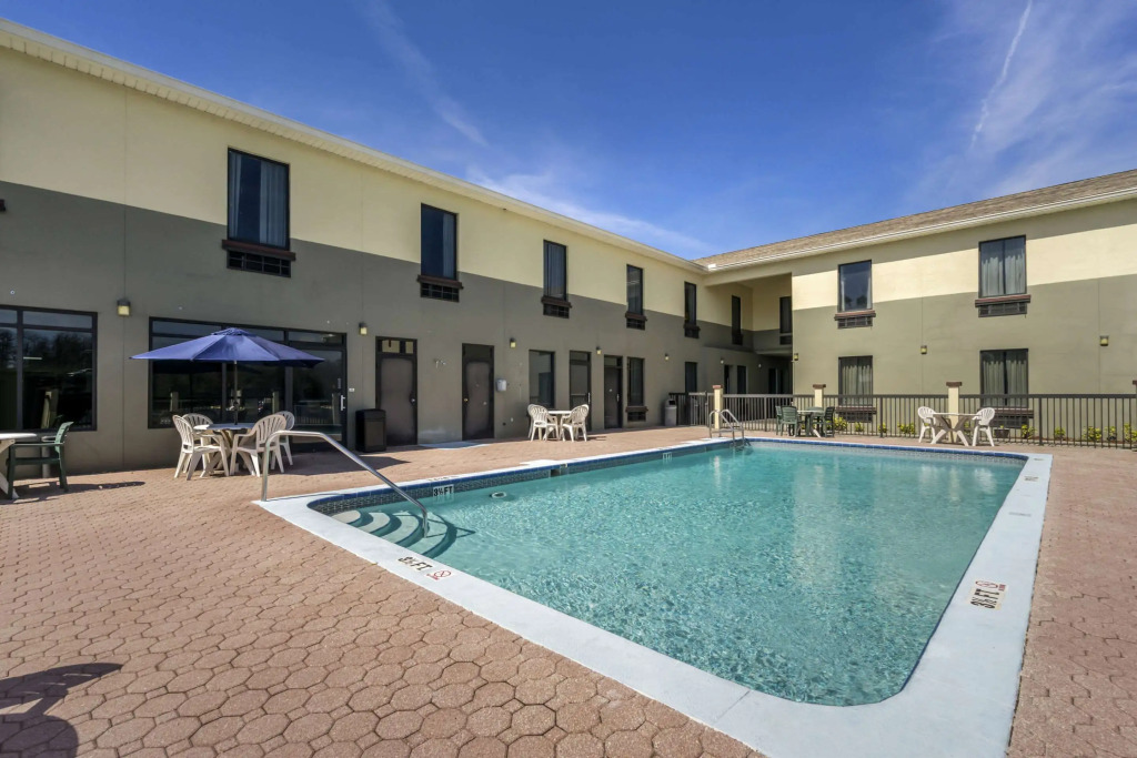 Rodeway Inn Wesley Chapel